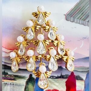 Butler And Wilson Angel Tree Brooch EUC, Retail $195